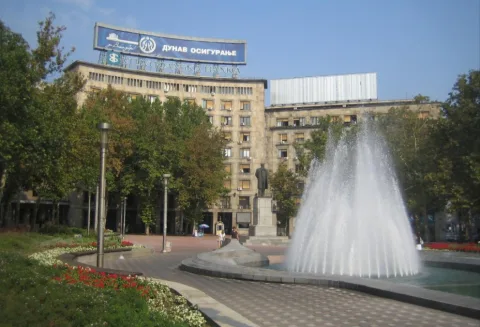 Trg Nikole Pašića