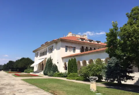 Kraljevski Dvor